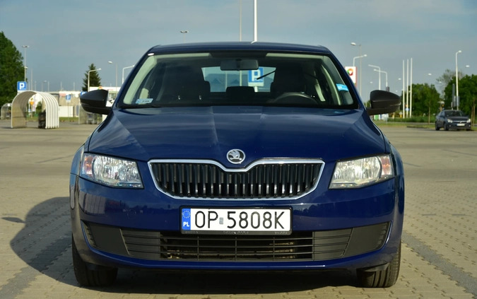 Skoda Octavia cena 27000 przebieg: 286000, rok produkcji 2013 z Opole małe 29